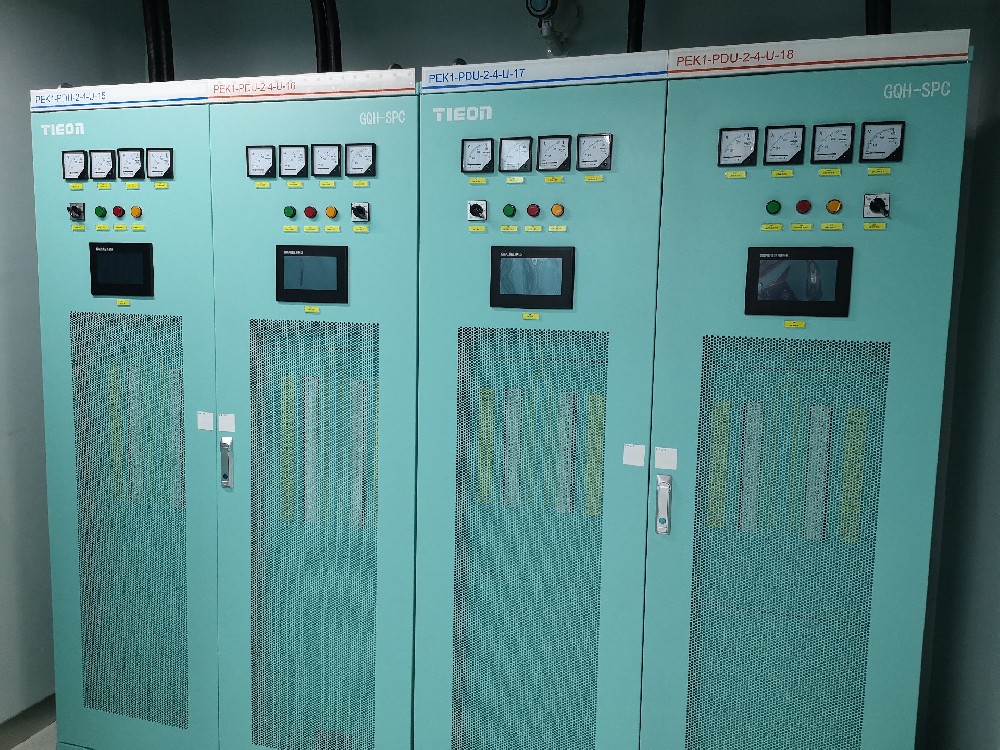 5kW/8kW/12kW 机柜租用与 GPU 算力服务器托管解决方案